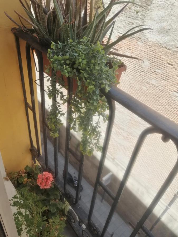 Apartamento En El Rastro Madrid Ngoại thất bức ảnh